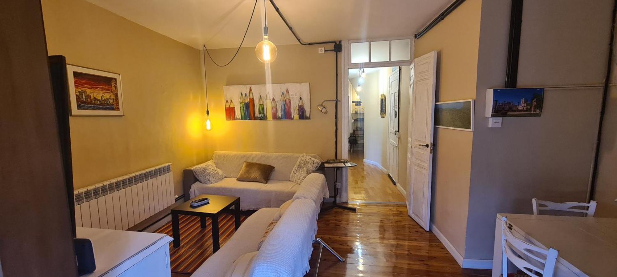 Areza Con Garaje Apartamento